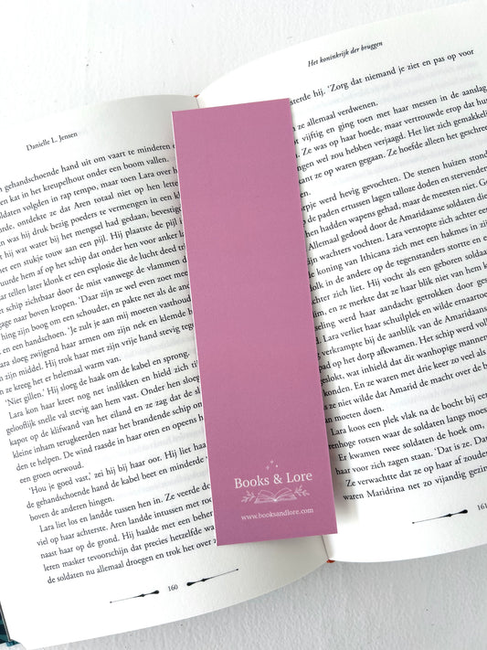Roze romantasy boekenlegger