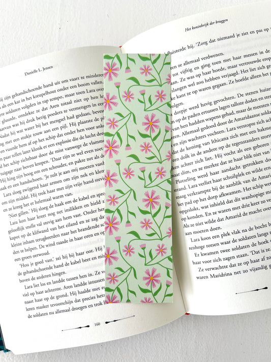 Boekenlegger zacht groen met roze bloemen