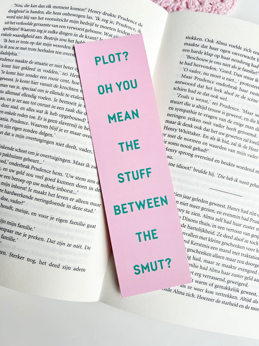 The stuff between the smut boekenlegger